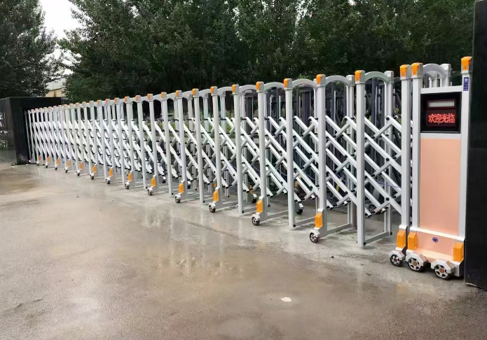 铁西区伸缩门厂家